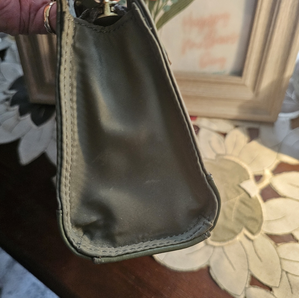 Tory Burch• Mini ELLA Tote Bag. In "PALM LEAF" EUC 💯Authentic - Picture 9 of 11